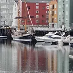 Brygga Sentrum, Privat Rom I Vart Hjem *