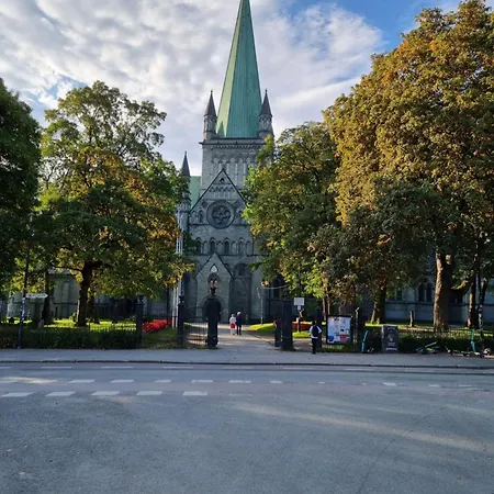 Brygga Sentrum, Privat Rom I Vart Hjem Panzió *