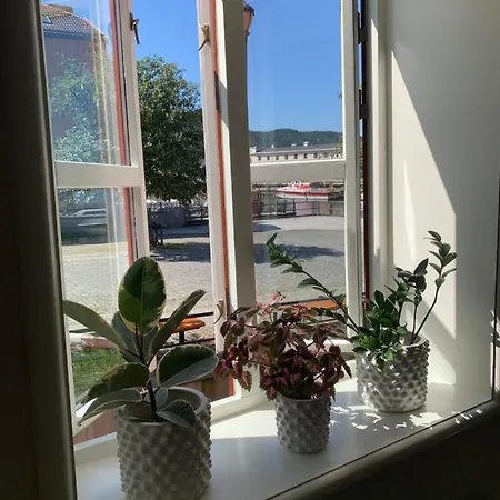 Panzió Brygga Sentrum, Privat Rom I Vart Hjem *