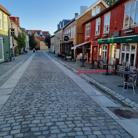 Brygga Sentrum, Privat Rom I Vart Hjem