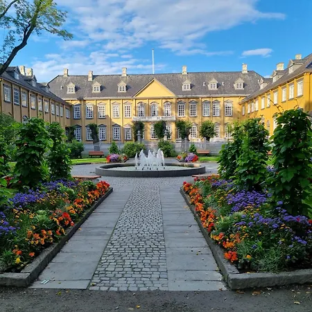 Brygga Sentrum, Privat Rom I Vart Hjem Panzió Trondheim